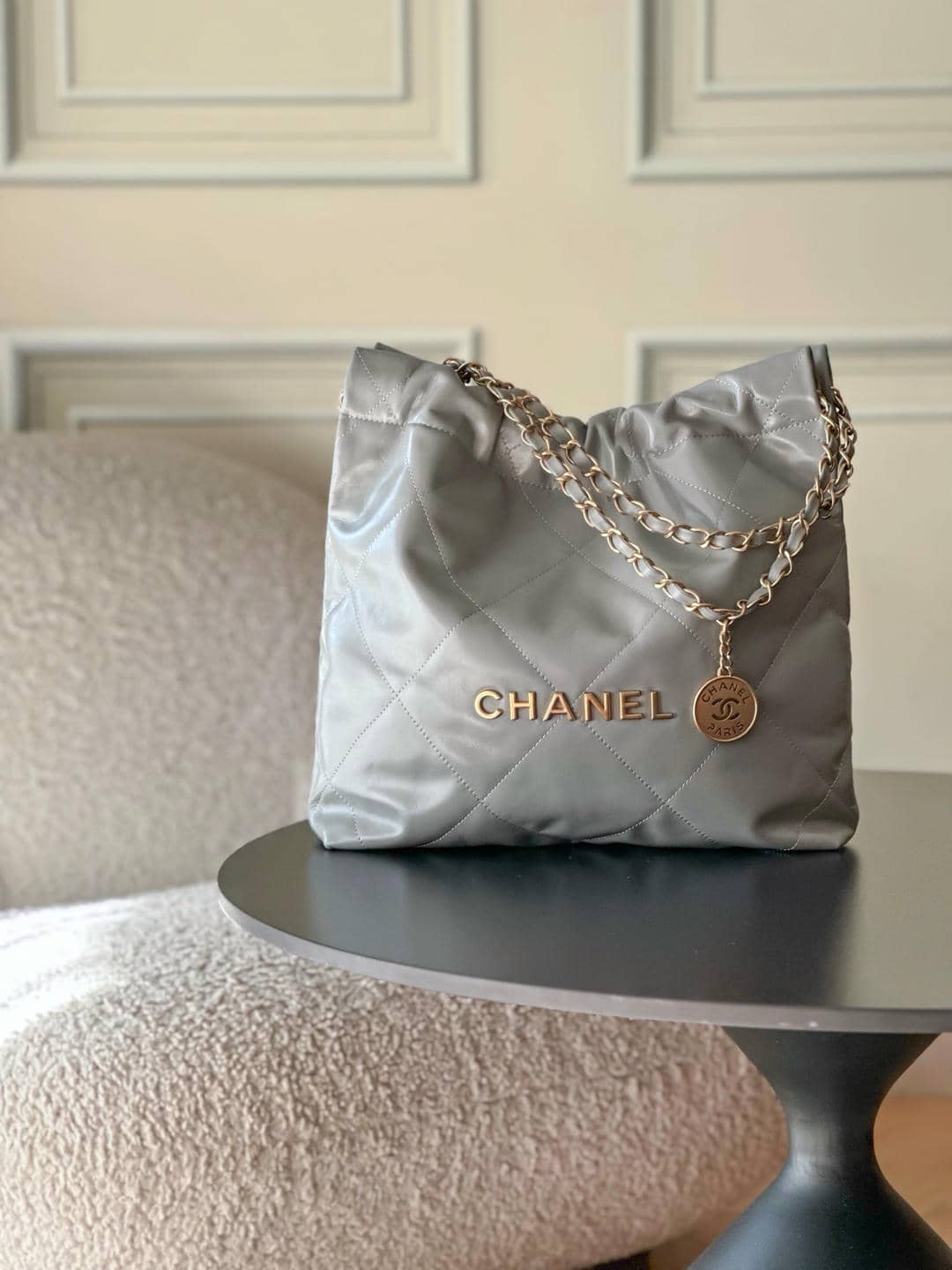 22Bag-002